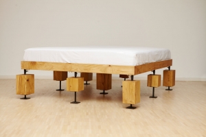 Verschnitt – Bett – Eichenholz – Maßanfertigung