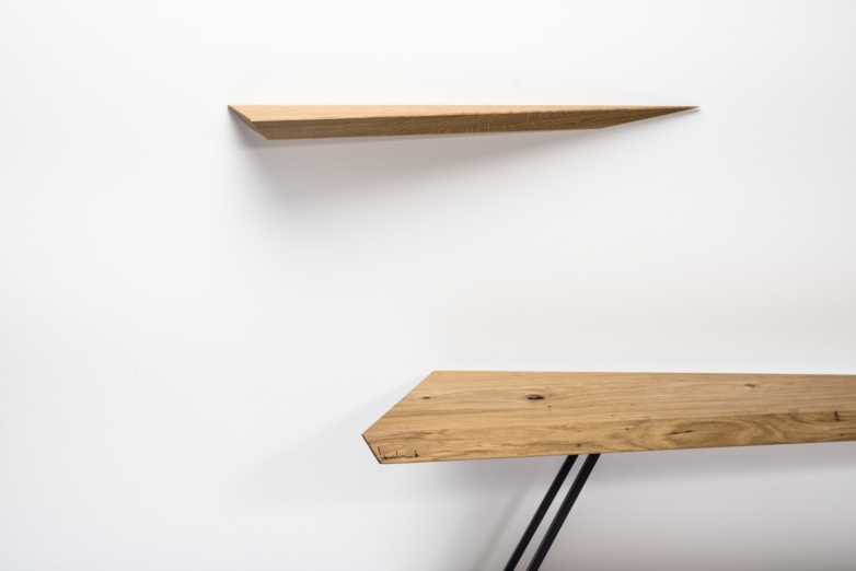Wandregal M aus Eichenholz | Verschnitt Manufaktur für nachhaltige Holzmöbel